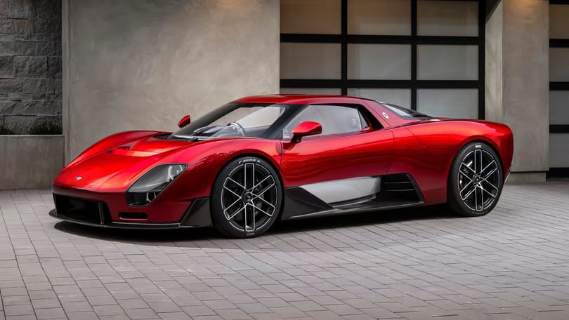 This is the new McL 6GT: the first manual McLaren since 1992’s F1